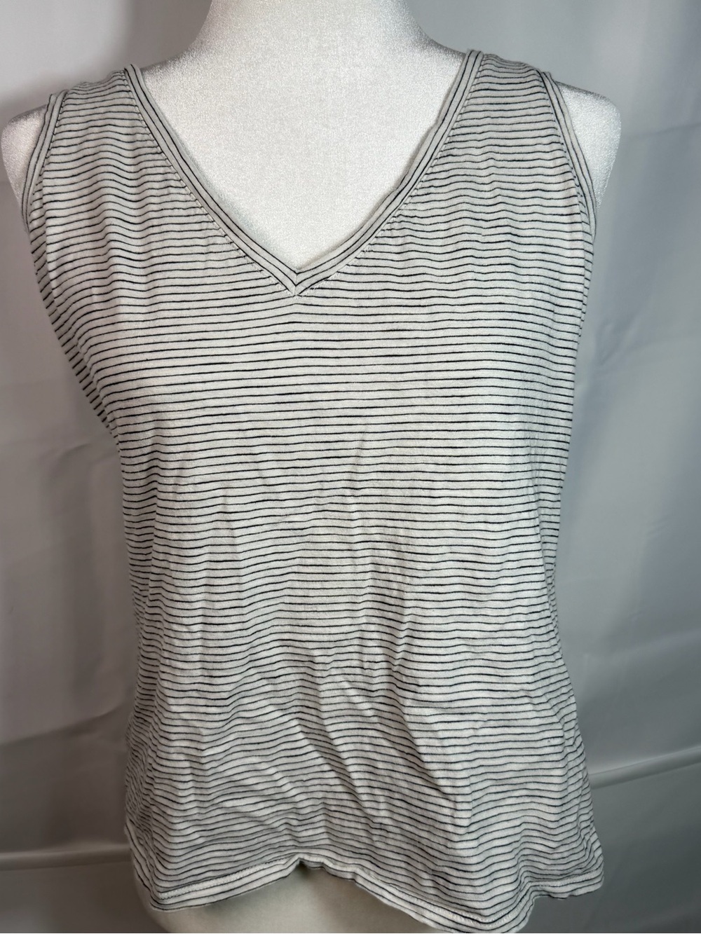 Boden Double V-Neck Striped Tank Top Black White Size Medium M Slub Knit Casual